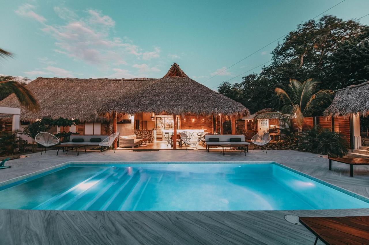 El Pez Surf Hotel ポポヨ エクステリア 写真