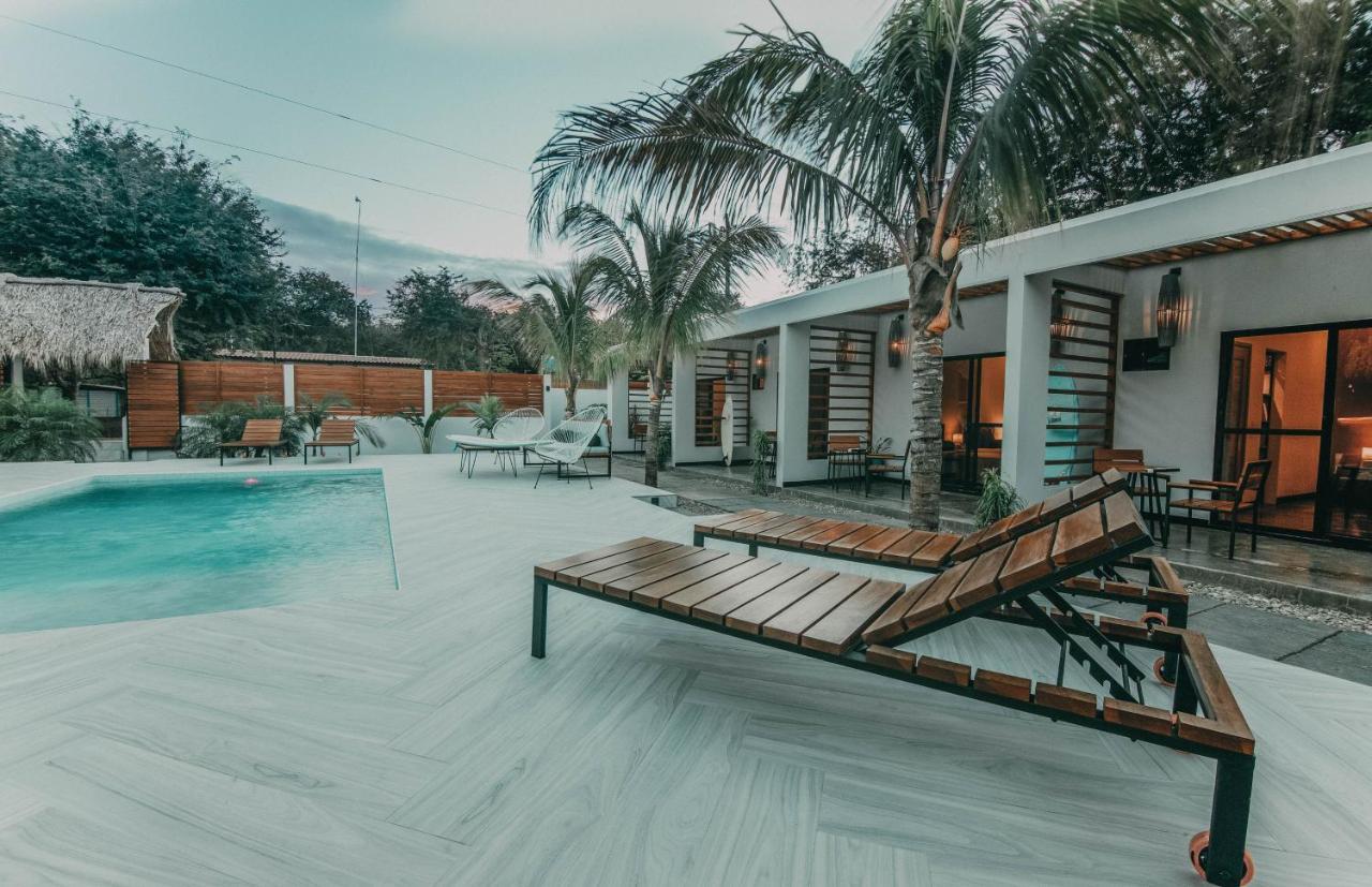 El Pez Surf Hotel ポポヨ エクステリア 写真